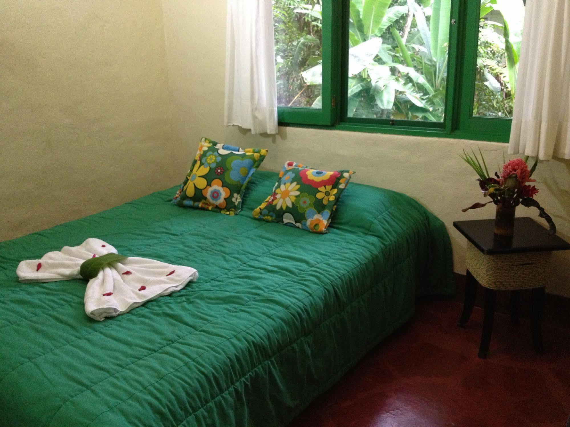 Hotel Villas Gaia Uvita Exterior photo